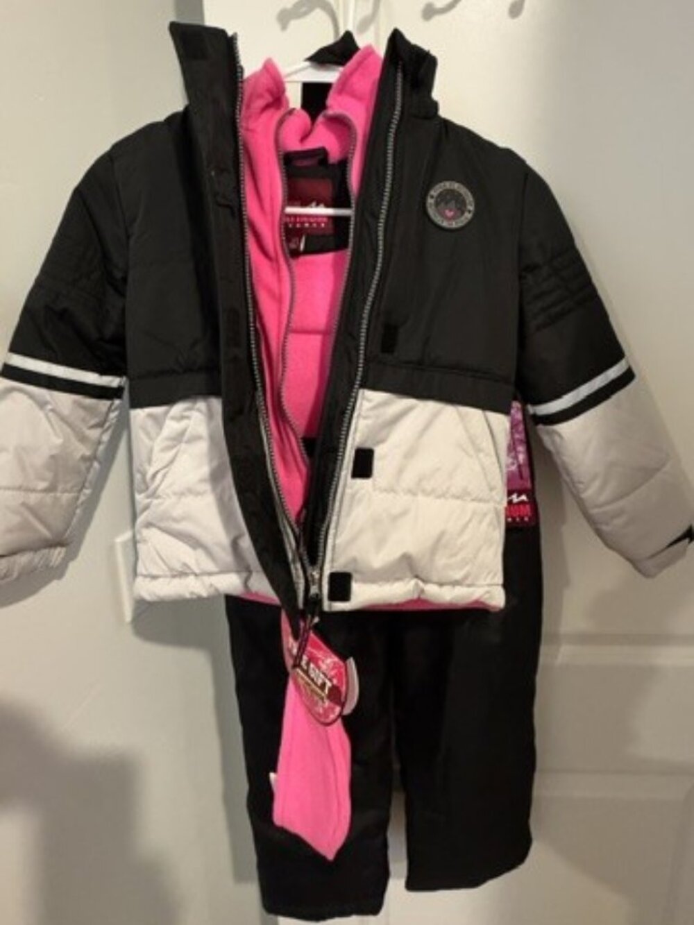 Girls 5/6 Snowsuit 2-Piece Jacket and Pants